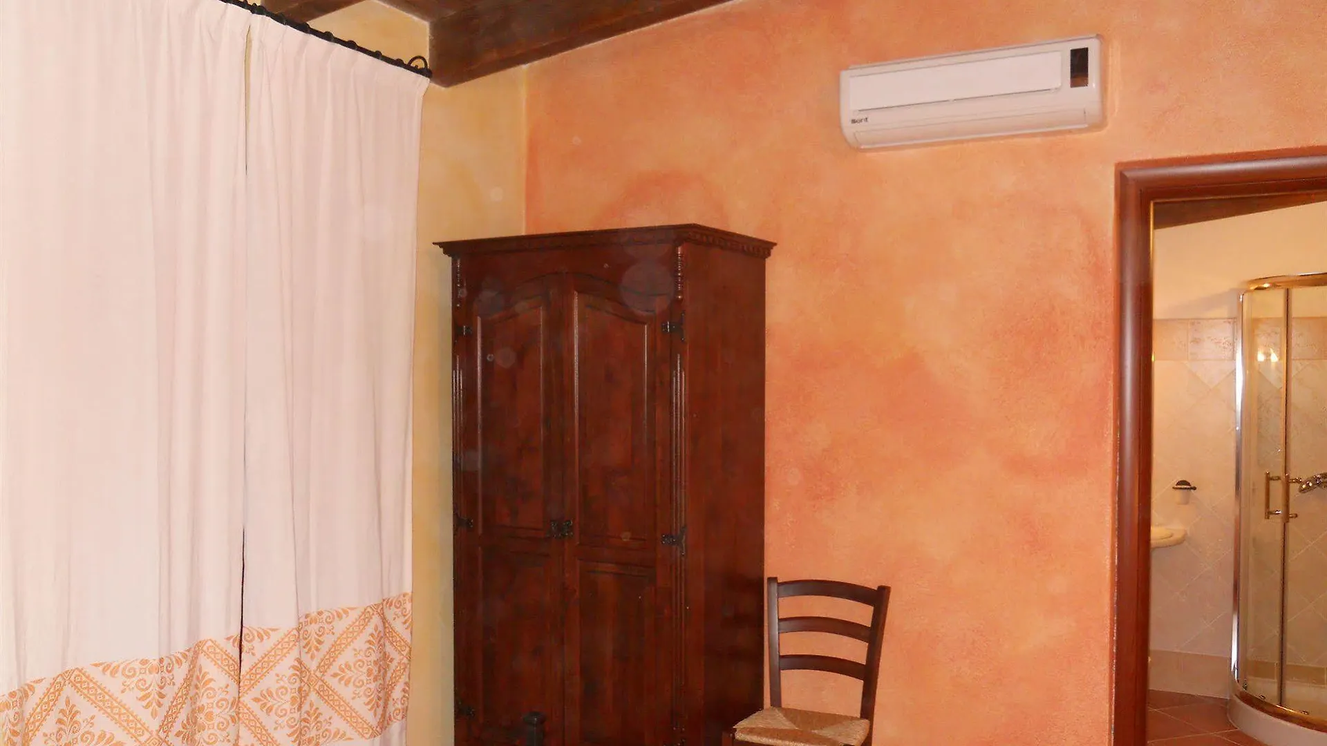 Holiday home Casa S' Alzolitta Villa Magomadas Italy